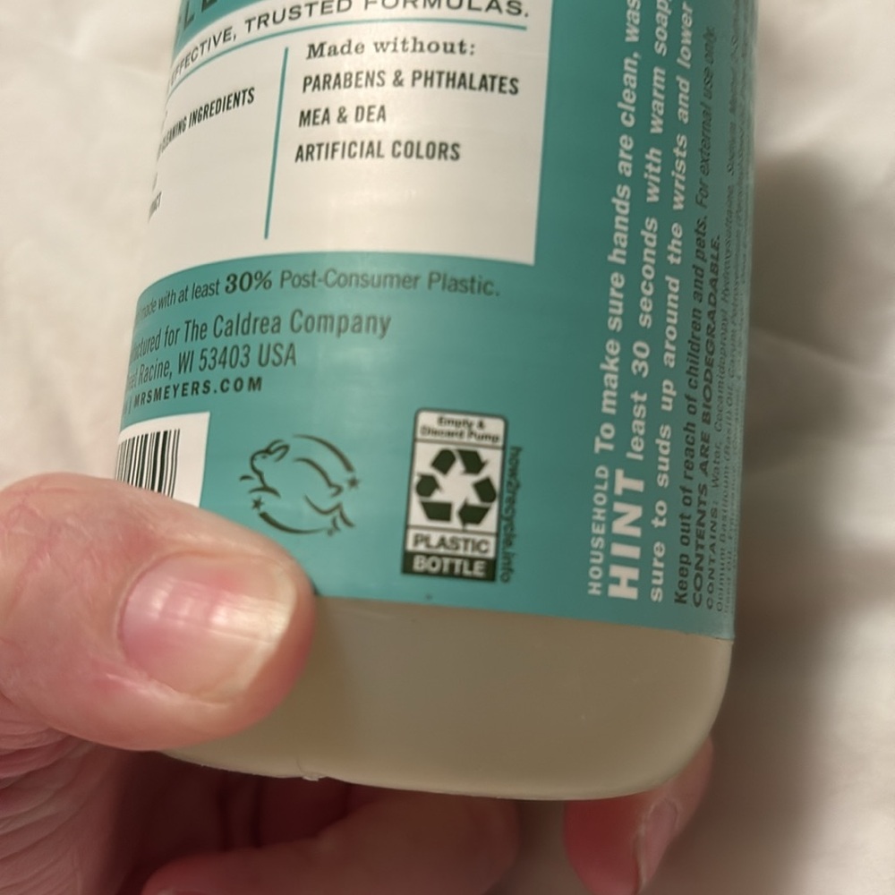 Clean Day Basil Hand Soap - Picture 6 of 6
